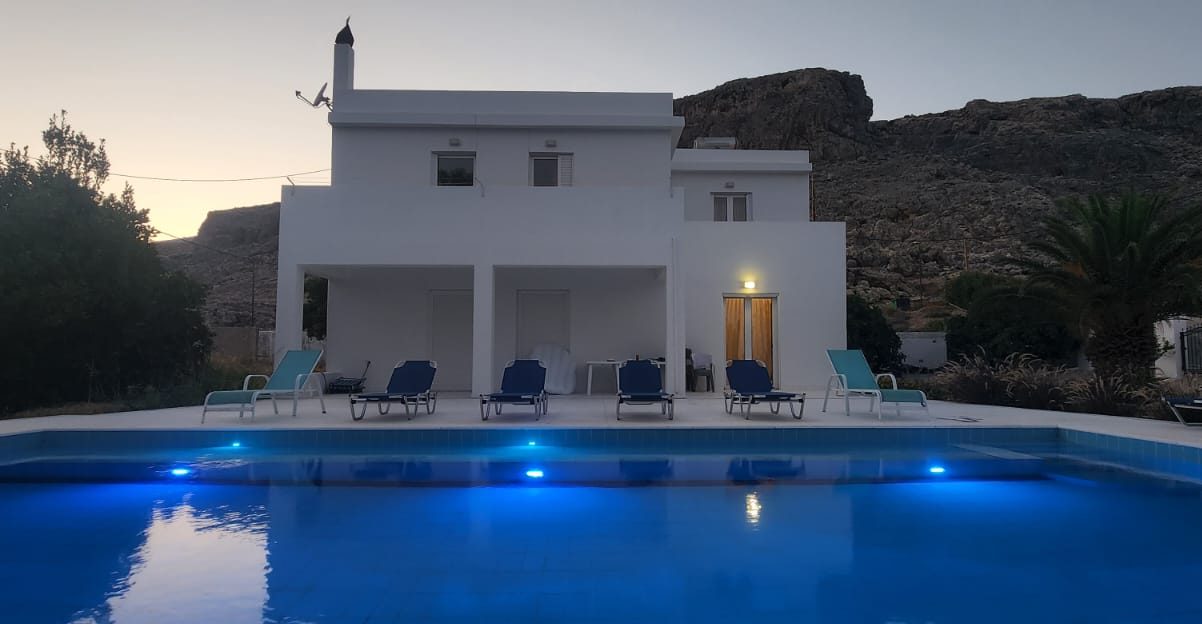 villa bella and outdoor pool