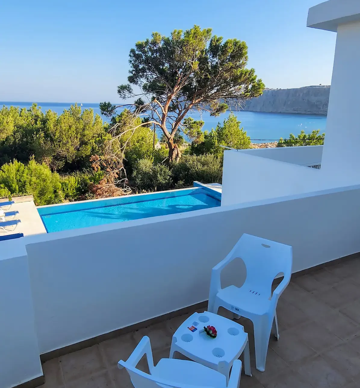 sea view villa balcony