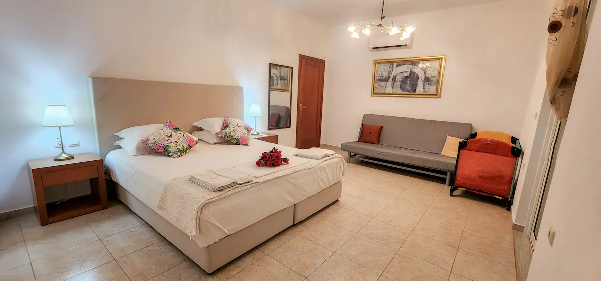 sea view villa bedroom