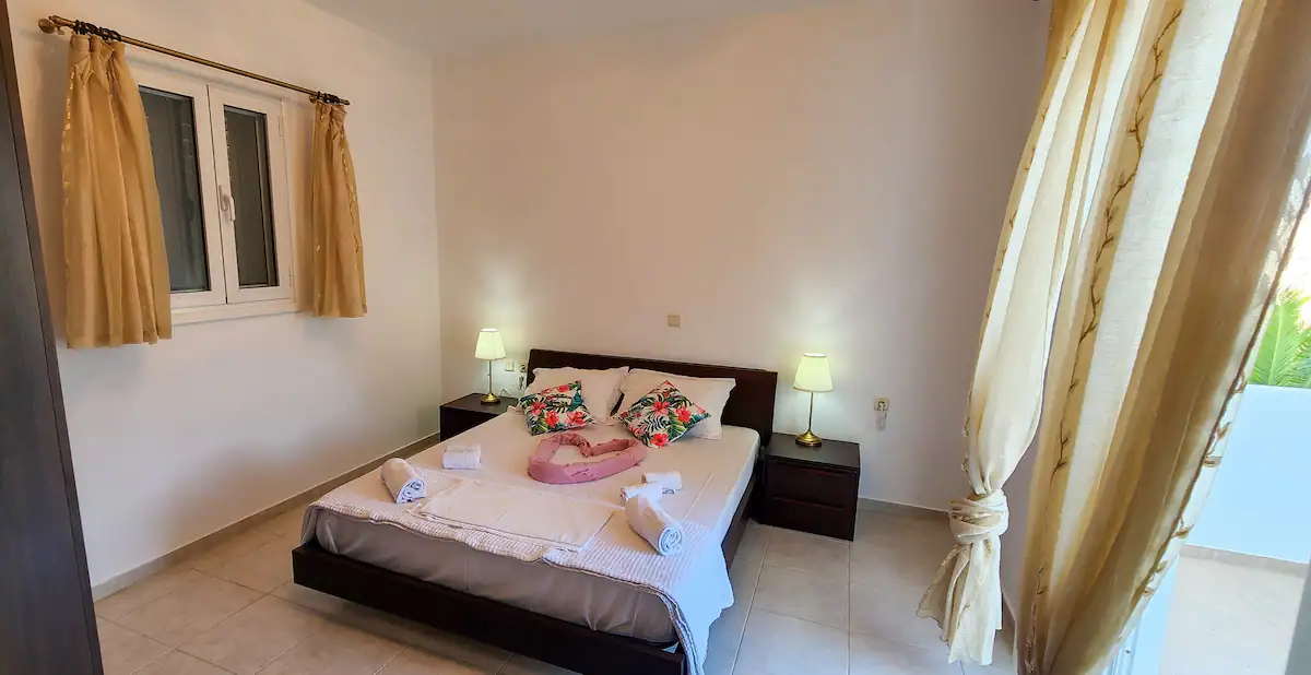 sea view villa bedroom