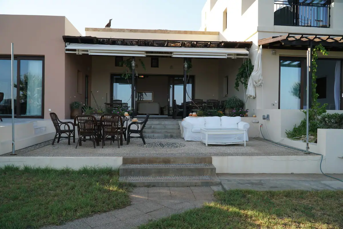 view - outside lounge area