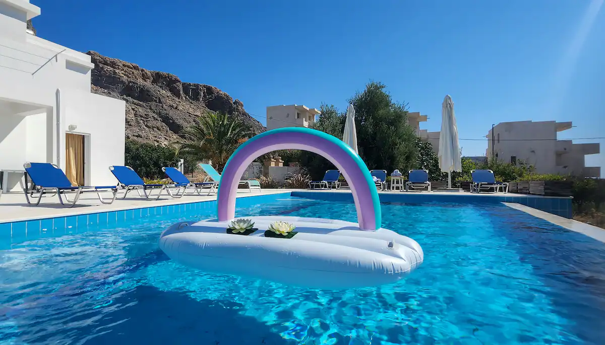 view - pool floating