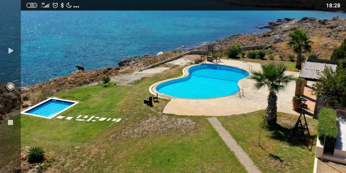 view private pools & sea